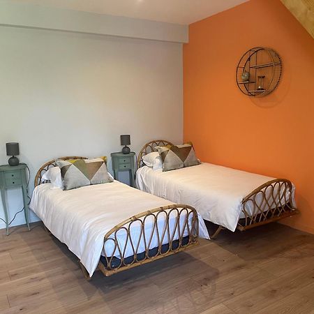 Le Moulin De Moquesouris - Chambres D'Hotes Et Table D'Hote Nazelles-Negron 외부 사진